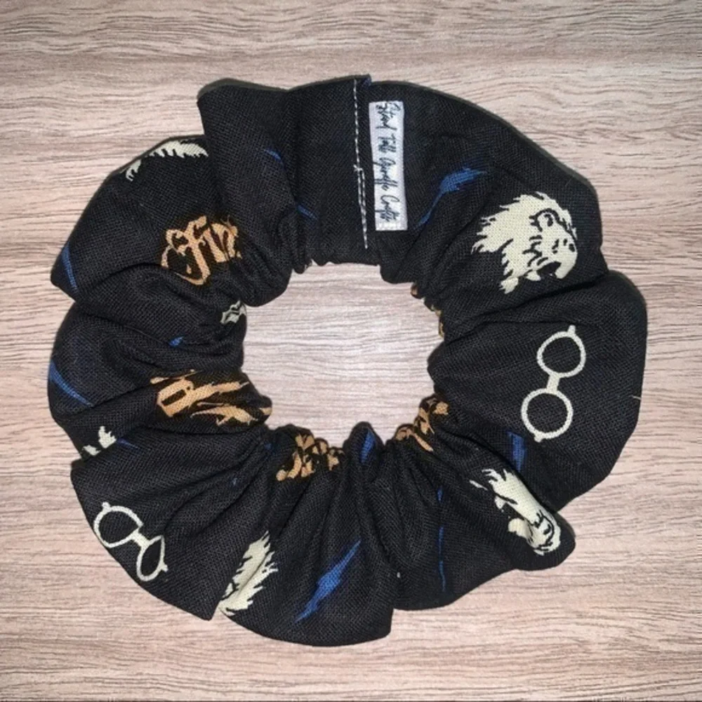 $7ea or 3/$15 Harry Potter Gryffindor hair scrunchie new